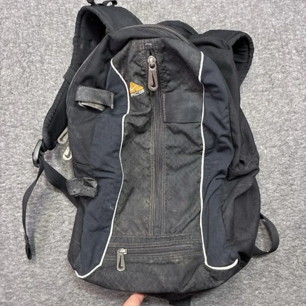 Vintage‎ 90s Nike ACG Small Backpack Black  Center Zip Gorpcore Hiking Gorp